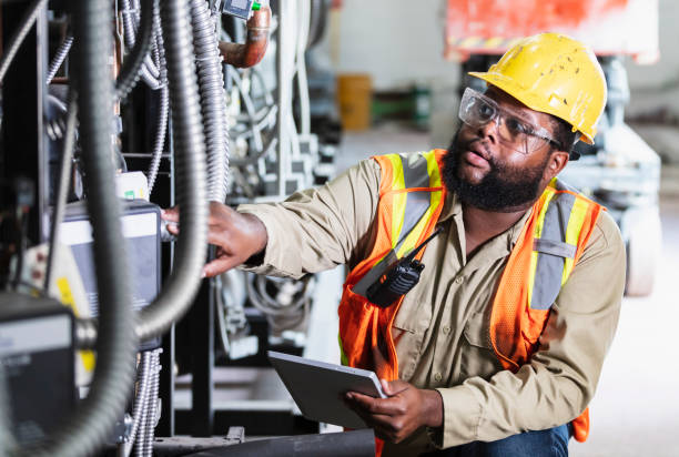 Best Commercial Electrician Services  in Bloomfield, IA